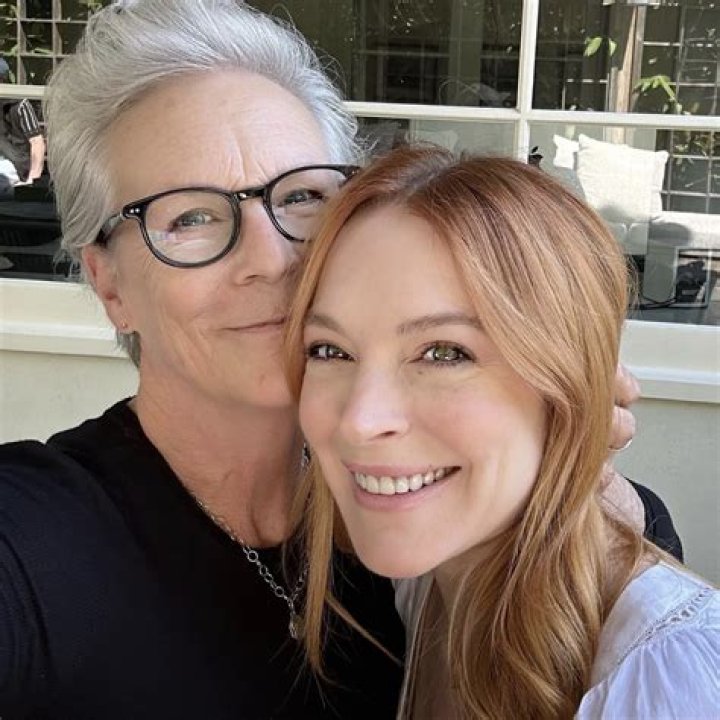 Jamie Lee Curtis Shared a New Selfie With Lindsay Lohan While Teasing a 'Freaky Friday' Sequel