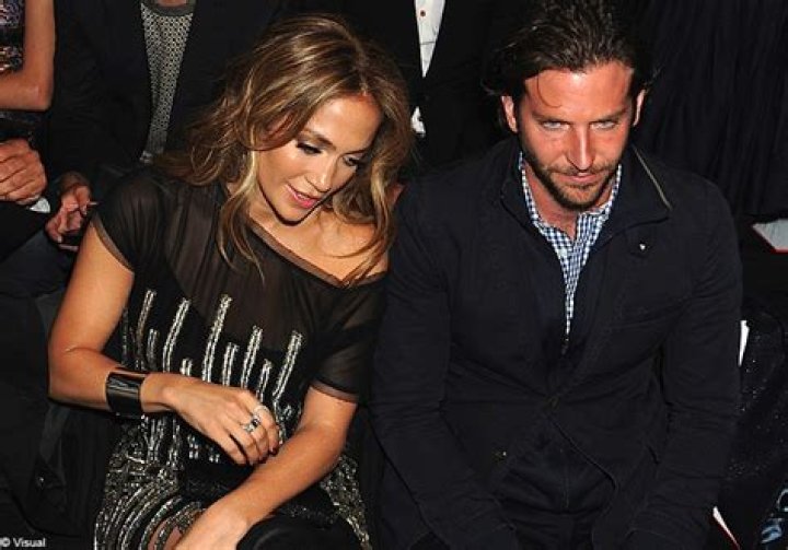 Jennifer Lopez and Bradley Cooper