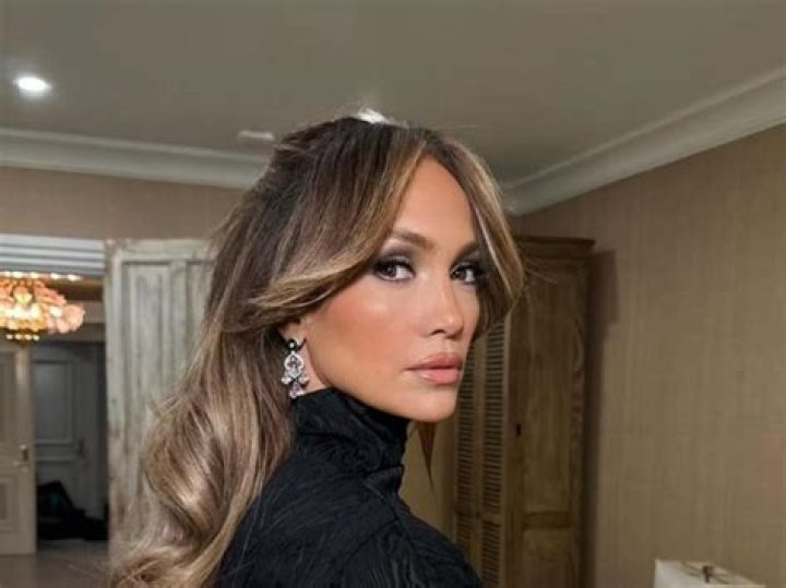 Jennifer Lopez Channeled Amelia Earhart in Her Latest Photo Dump