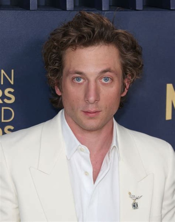 Jeremy Allen White Innocent!