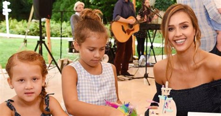 Jessica Alba's Parenting Tips & Mom-Saving Gadgets