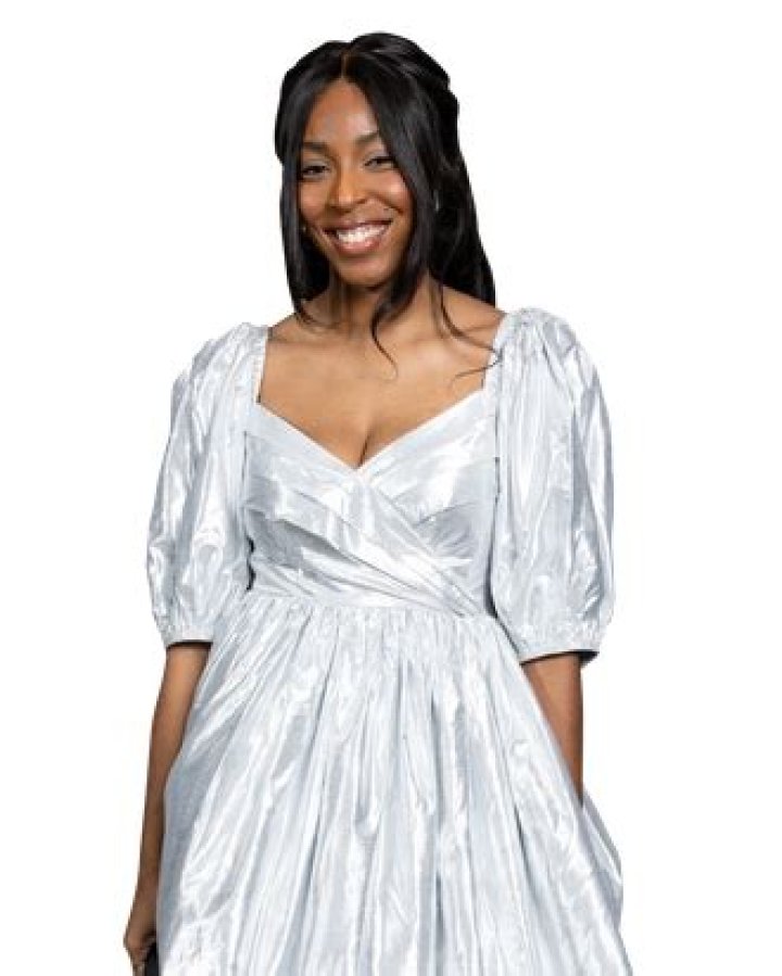 Jessica Williams Brought Her Own Spice, and Scrunchies, to Shrinking