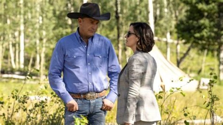 John Dutton And Heather Dinich: A Deep Dive Into Their Relationship