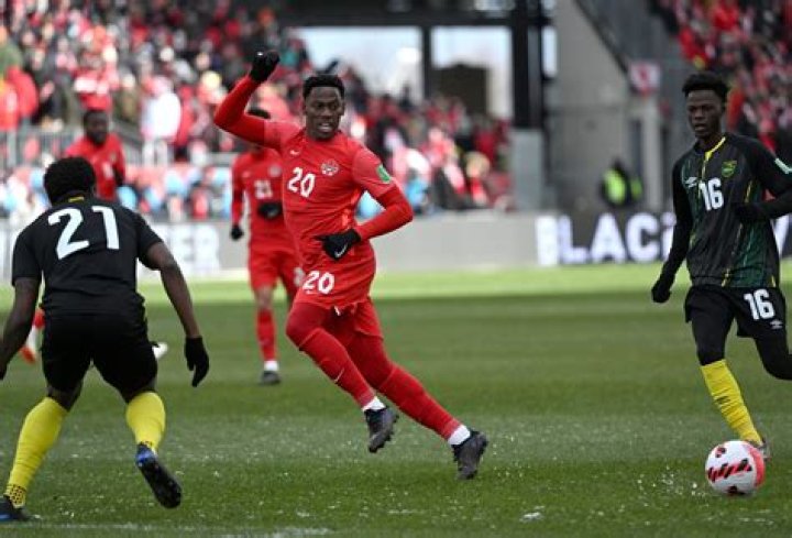 Jonathan David transfer watch: Evaluating 10 potential destinations