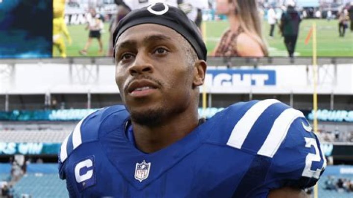 Jonathan Taylor Trade Rumors: Colts 'Would Settle' for 'Bit Less' Than 1st-round Pick | News, Scores, Highlights, Stats, and Rumors