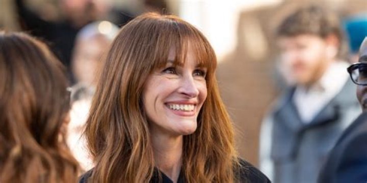 Julia Roberts Just Got Fringe Bangs