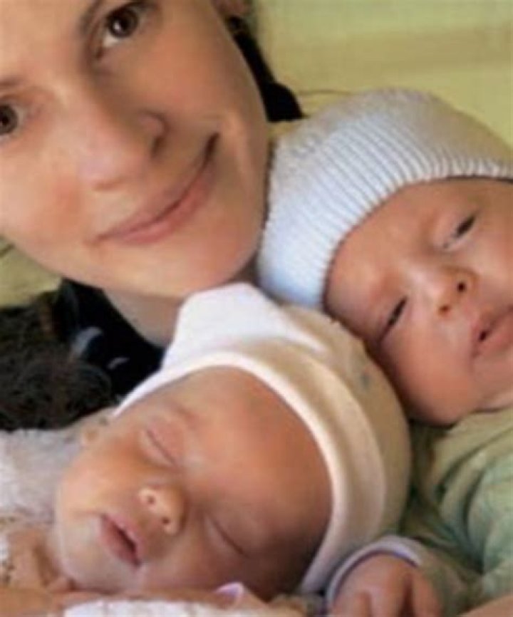 Julia Roberts Says Sharing a Rare Photo of Her Twins Was a Total “Proud Parent” Move