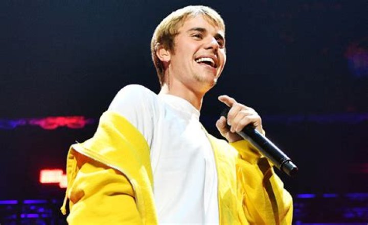 Justin Bieber Pledges to Help Victims of Devastating California Fires
