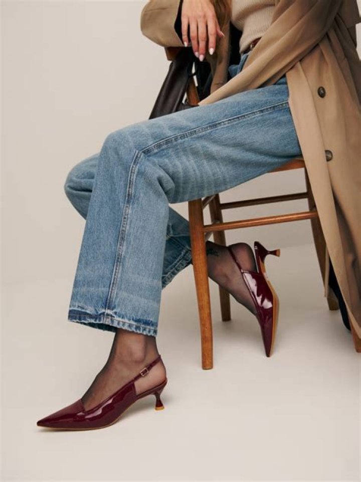 Katie Holmes and Julia Roberts Are Wearing Spring-Ready Slingback Heels