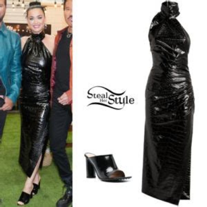 Katy Perry: Leather Jacket, Plaid Skirt