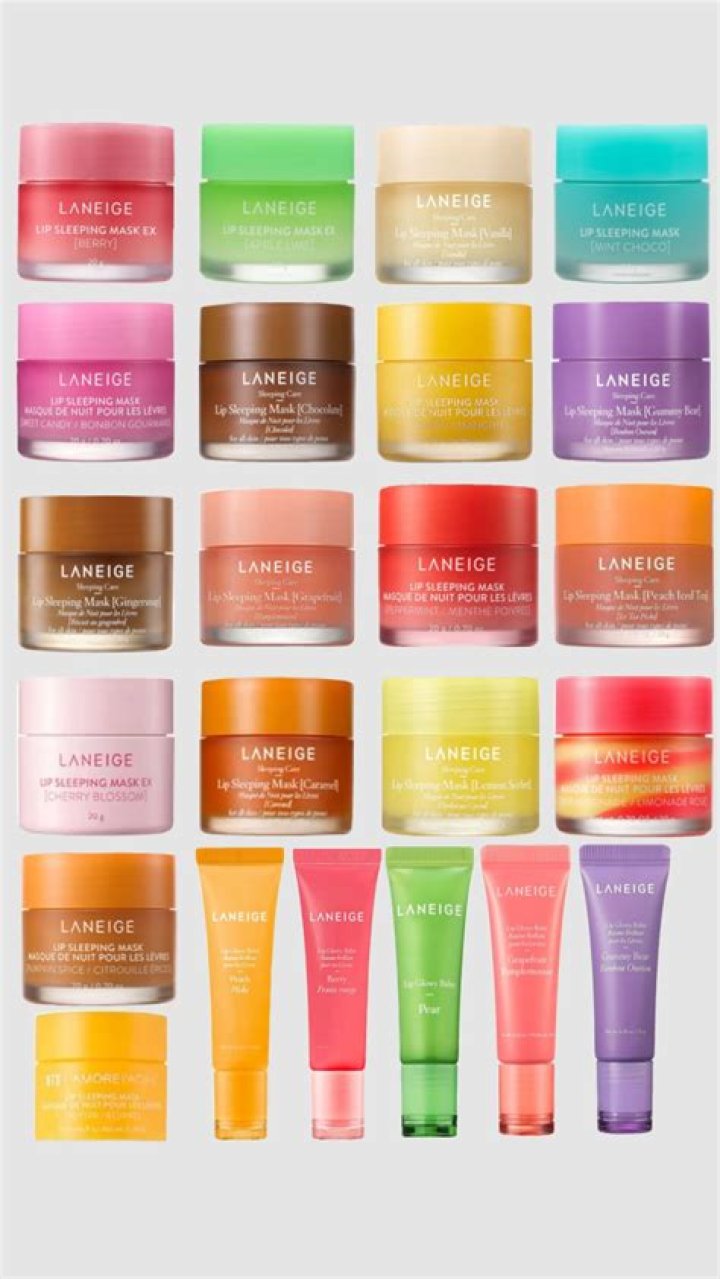 Kelly Ripa Uses the Laneige Mask for Plump Lips