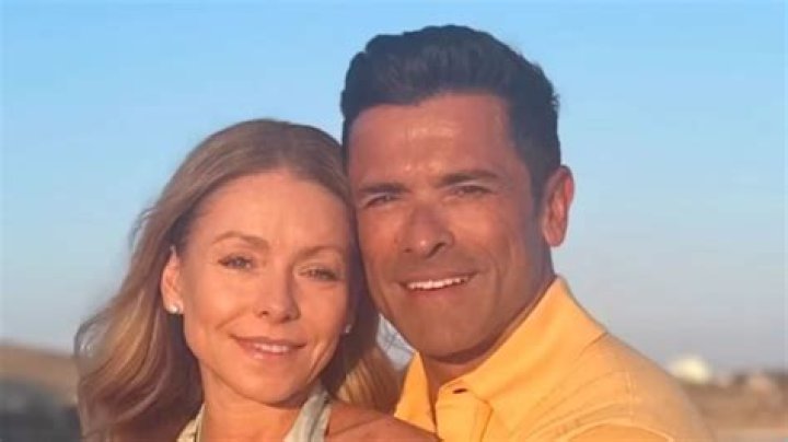 Kelly Ripa Wore a Sexy Under-$100 Swimsuit Trend