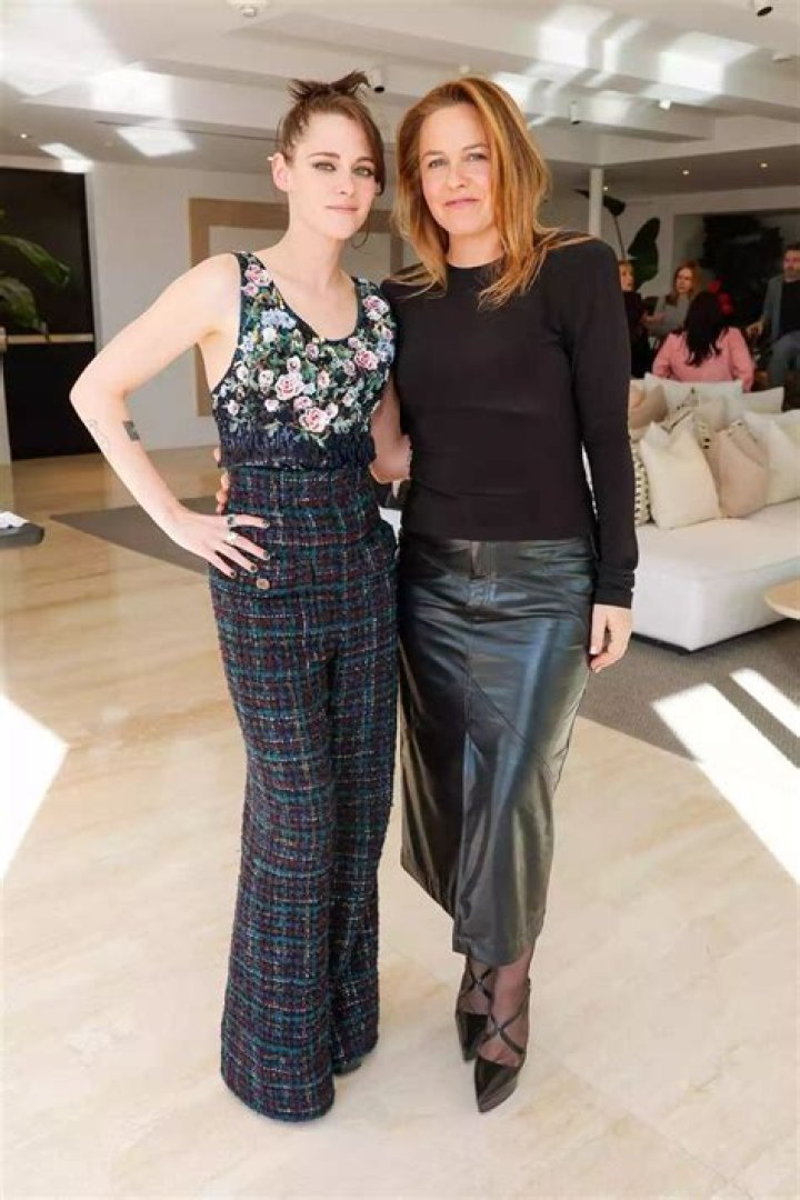 Kristen Stewart Broke a Major Fashion Rule By Mixing Two Very Different Patterns
