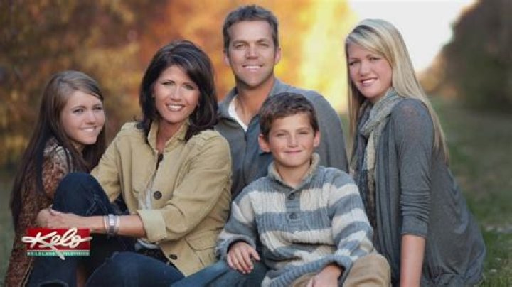 Kristi Noem Children's Ages: A Deep Dive Into The Family Life Of South Dakota's Governor