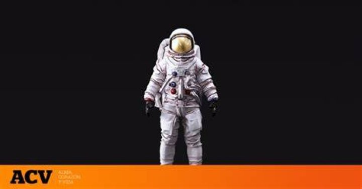 La razón por la que el traje de los astronautas es siempre de color blanco