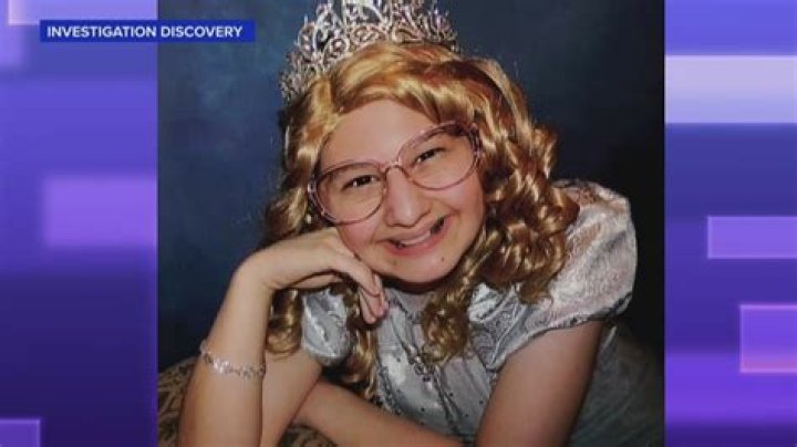 Leaked Photos Of Dee Dee Blanchard: A Deep Dive Into The Controversy