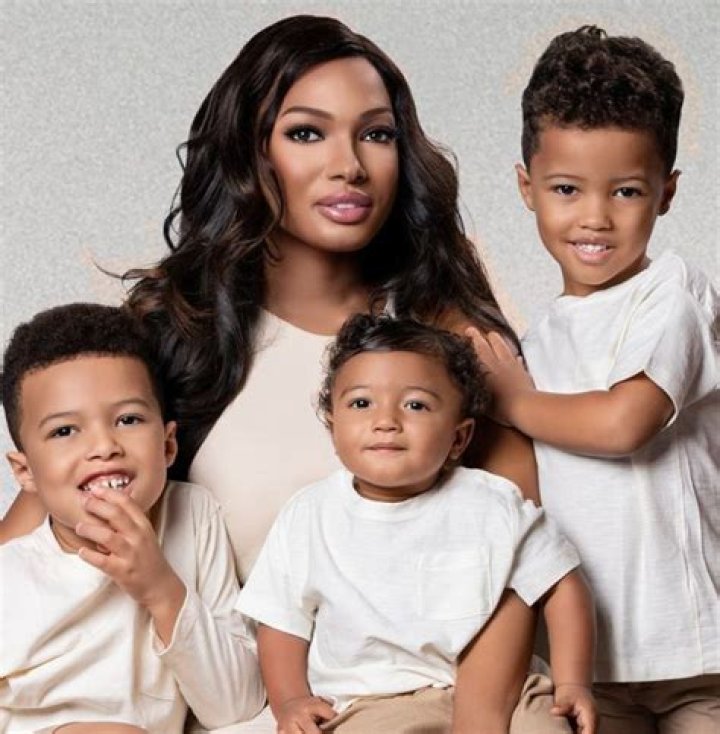  Lesa Milan Hall’s fortune was born from her successful maternity line Thu 8 September 2022 15:31 Celine Byford 