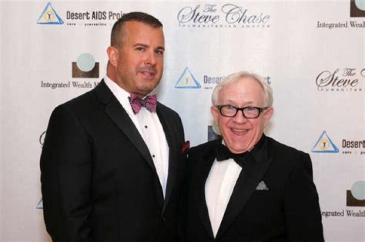 Leslie Jordan and Danny Thomason