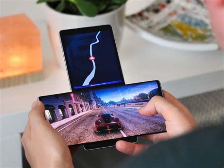 LG Wing review: An imperfect dual-screen experience