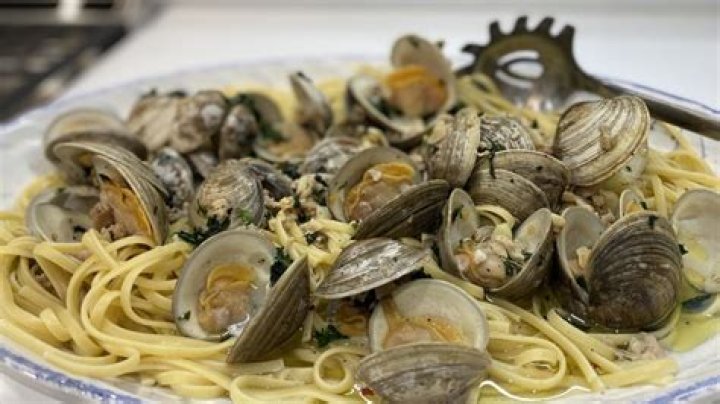 Linguine & Clams | Judge Patricia DiMango | Recipe