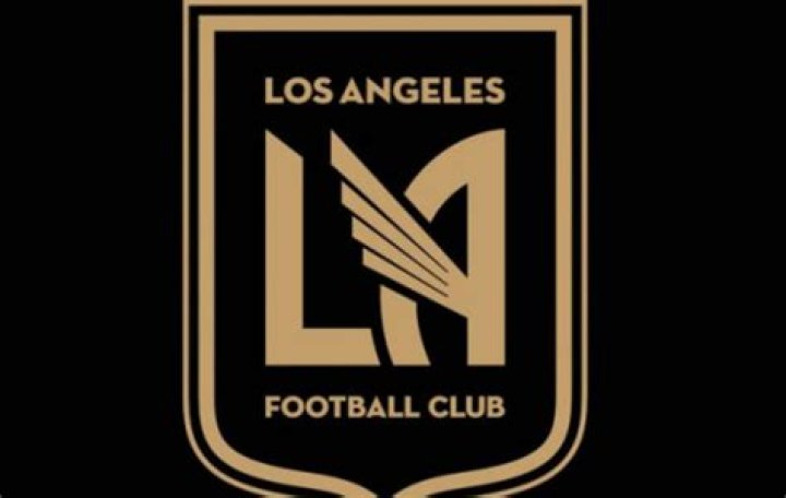 Los Angeles FC estrena escudo