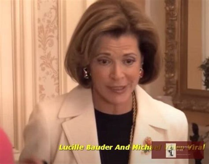 Lucille Bauder and Michael Video on Twitter, Reddit