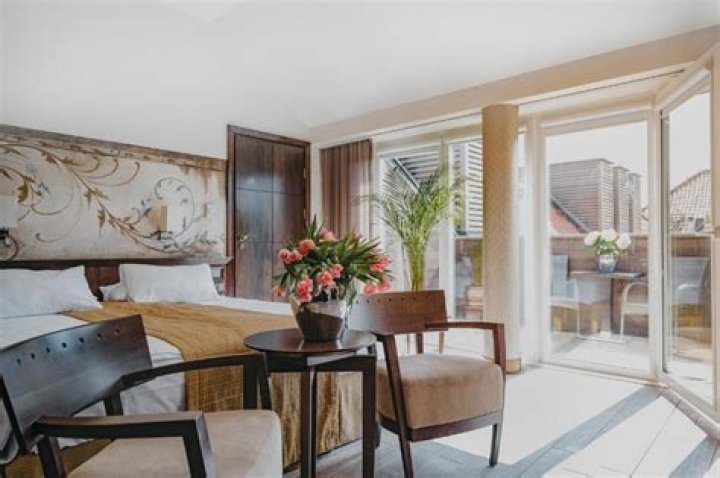Mamaison Hotel Le Regina Warsaw Review, Poland