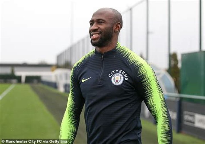 Man City to Complete Mangala Signing