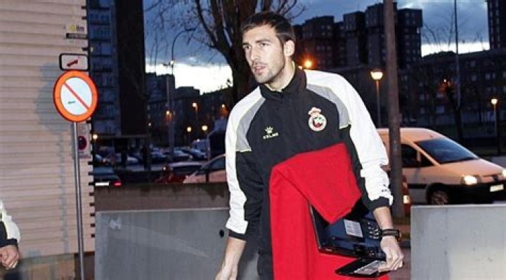 Mario Fernández: 