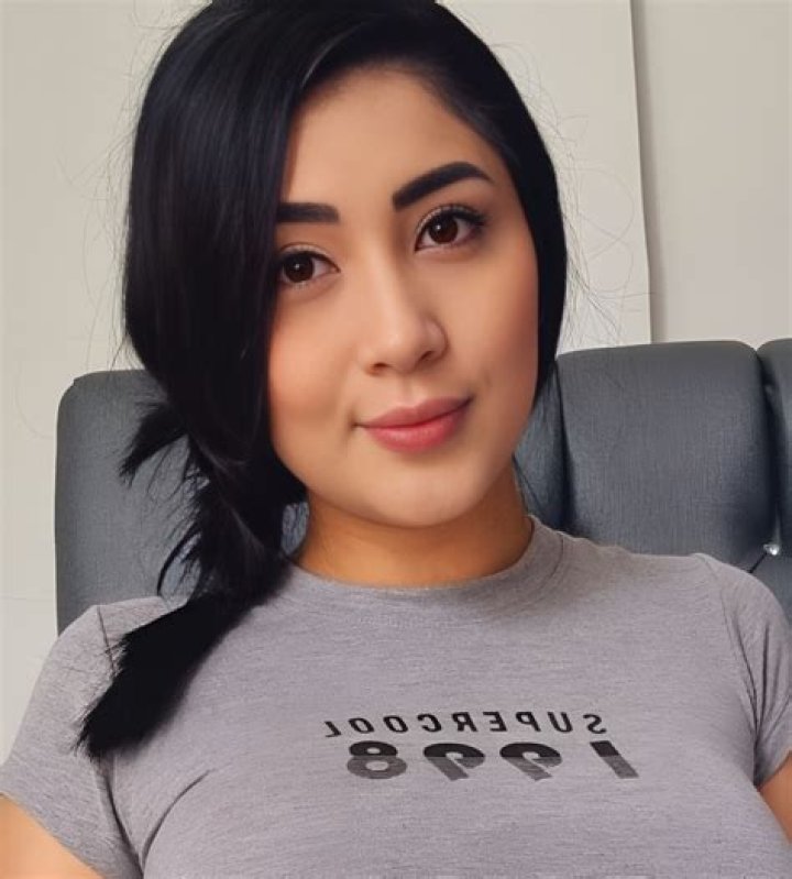 Martina Smith Age, Height, Weight, Bio, Wiki, Net Worth, Onlyfans, Videos