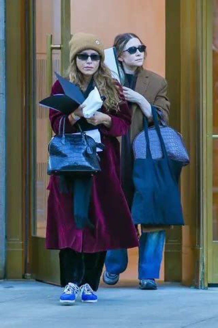 Mary-Kate and Ashley Olsen Stepped Out for a Rare Joint Outing in Coordinating Fall-Ready Trench Coats