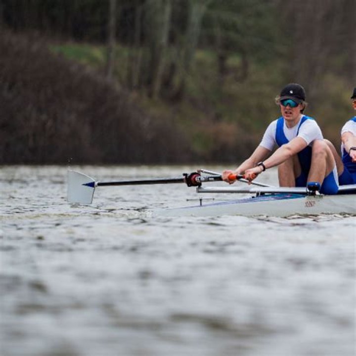 Mens Rowing Recruiting | Midtown Educational Center