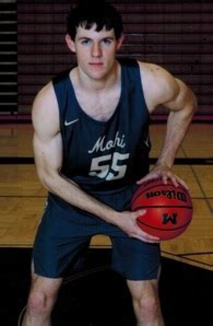 Mens Rowing Recruiting | Scotland Campus Basketball Prep School