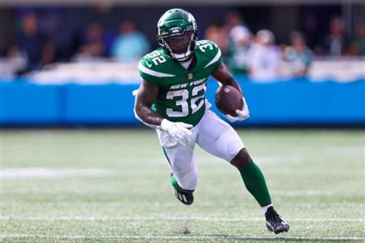 Michael Carter Released by Jets in 3rd NFL Season Following Trade Deadline Rumors | News, Scores, Highlights, Stats, and Rumors