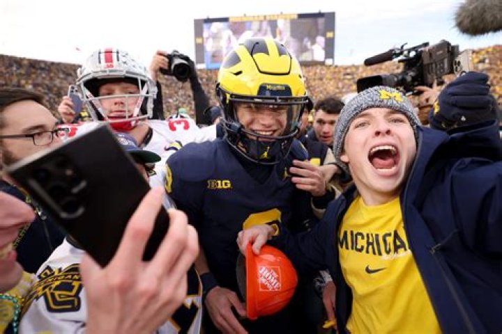 Michigan-Ohio State draws record viewership, most-watched game of 2023 CFB season