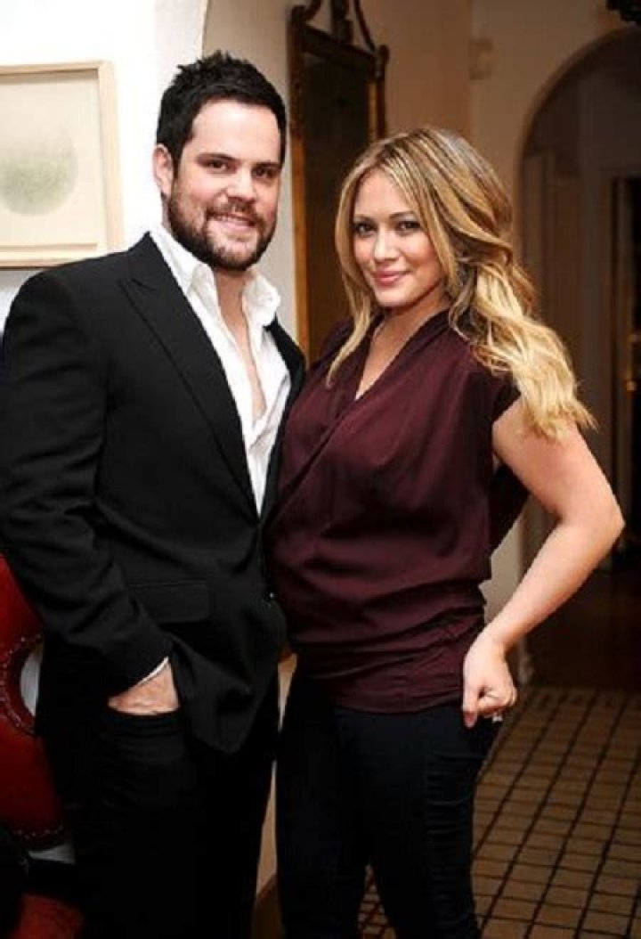 Mike Comrie Bio, Family, Career, Wife, Net Worth, Metrics