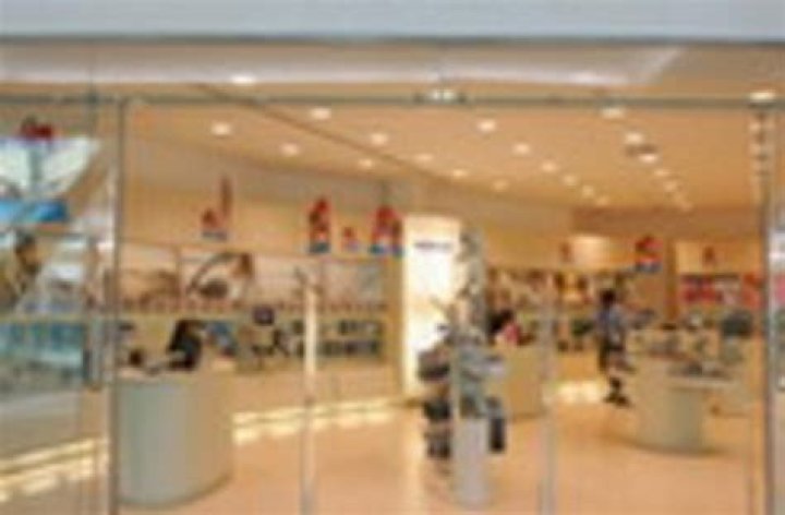 Mobile phone giant extends footprint in Saudi Arabia with world’s largest Nokia concept store