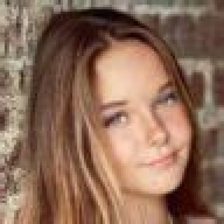 Molly Louise Young - Age, Height, Biography, Wiki, Net Worth, Boyfriend