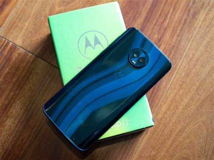 Moto G6 Plus vs. Moto G6: Which should you buy?