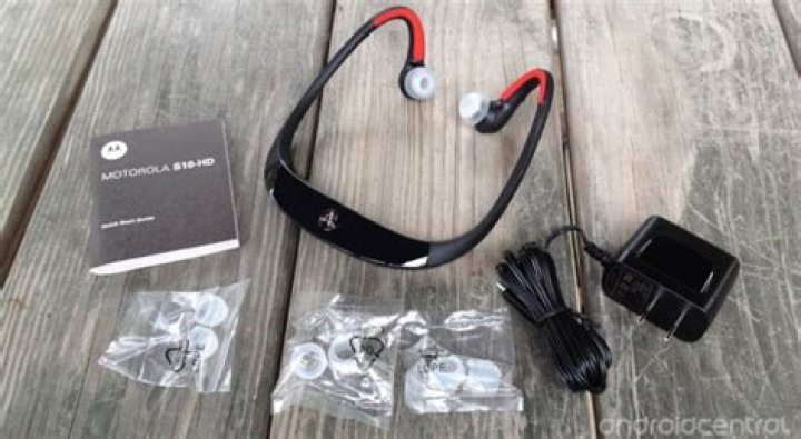 Motorola MOTOROKR S10 HD Bluetooth headset review