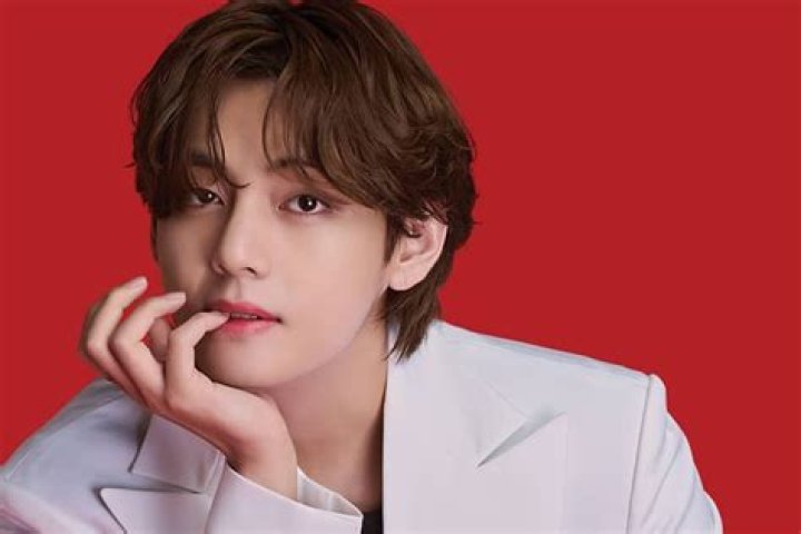 Music Critic Reveals REASONS To Look Forward to BTS V's Upcoming Solo Debut, Album