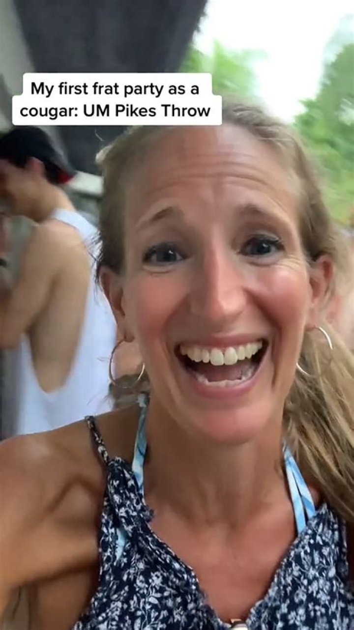 My Mom Is A Cougar — And Dating Men My Age (I'm 26)