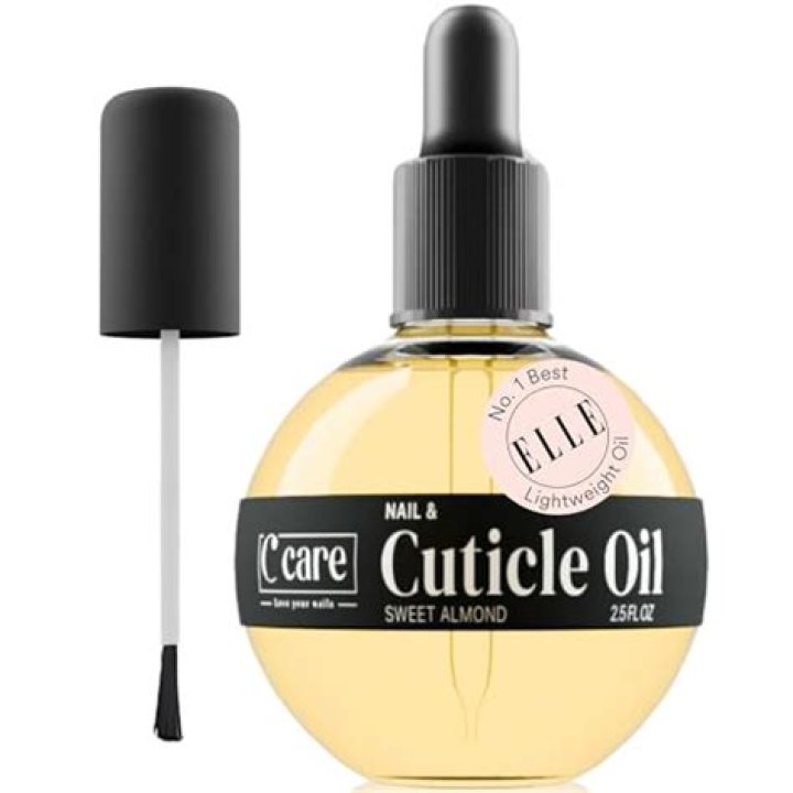 Nail Experts Say This Is the Best Vitamin E Oil for Dry Cuticles