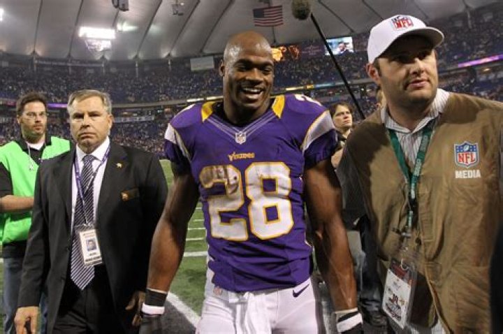 NFL MVP 2012: Adrian Peterson Clear Winner Despite Playoff Loss | News, Scores, Highlights, Stats, and Rumors