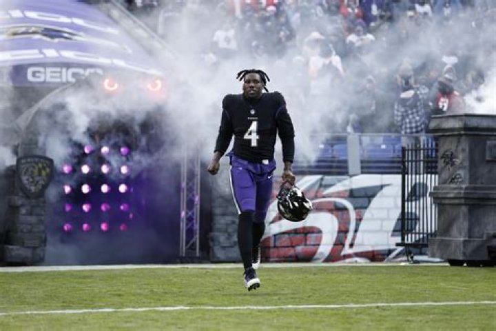 NFL Rumors: Jason Pierre-Paul Willing to Sign Practice Squad Contract with Contender | News, Scores, Highlights, Stats, and Rumors