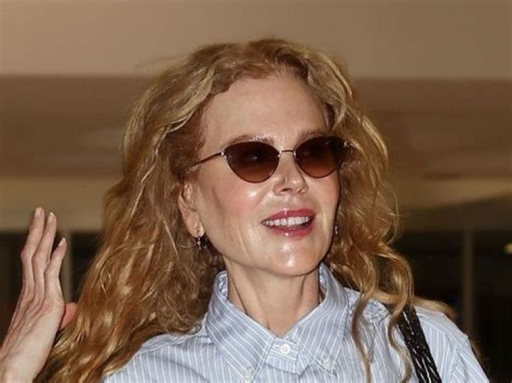 Nicole Kidman’s Unsexy Pants Are All I Want to Wear