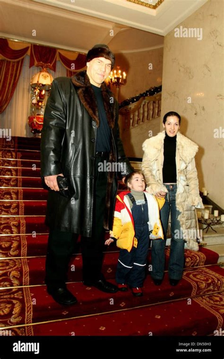 Nikolai Valuev and Galina Valueva