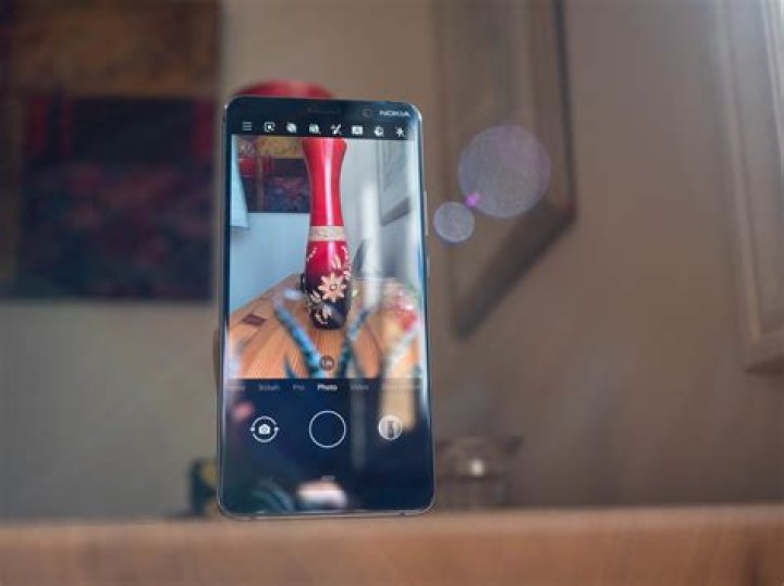 Nokia 9 PureView review: Five great cameras, one big problem