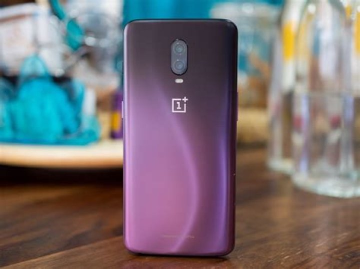 OnePlus 6T long-term review: Still a great phone today