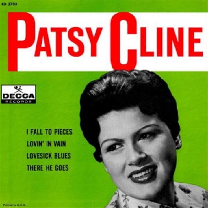Patsy Cline’s Great Classic Hit “I Fall to Pieces”